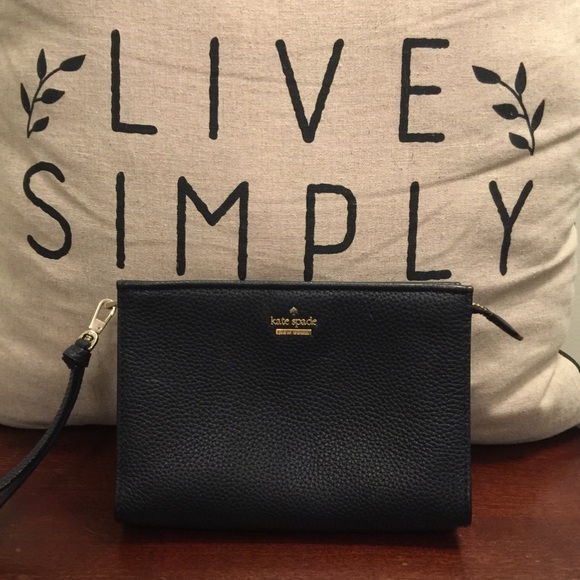 kate spade Handbags - Kate Spade | black wristlet pouch cosmetic bag
